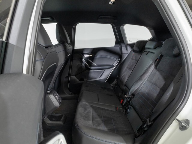 BMW X1 xDrive25e color Blanco. Año 2025. 180KW(245CV). Híbrido Electro/Gasolina. En concesionario Oliva Motor Girona de Girona