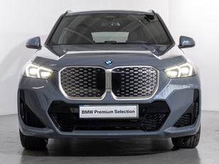 Fotos de BMW iX1 eDrive20 color Gris. Año 2025. 150KW(204CV). Eléctrico. En concesionario Oliva Motor Girona de Girona