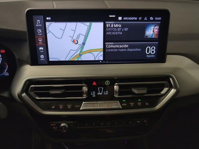 BMW X4 xDrive20d color Negro. Año 2024. 140KW(190CV). Diésel. En concesionario Automotor Premium Viso - Málaga de Málaga