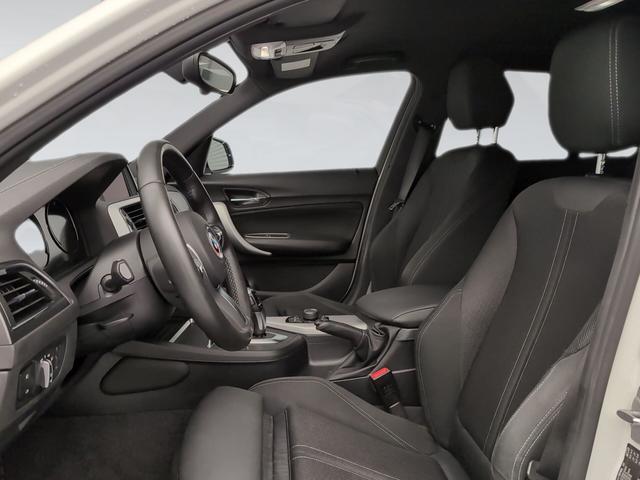 BMW Serie 1 118i color Blanco. Año 2019. 100KW(136CV). Gasolina. En concesionario Automotor Premium Viso - Málaga de Málaga