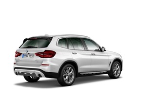 Fotos de BMW X3 xDrive20d color Blanco. Año 2021. 140KW(190CV). Diésel. En concesionario Movilnorte El Plantio de Madrid
