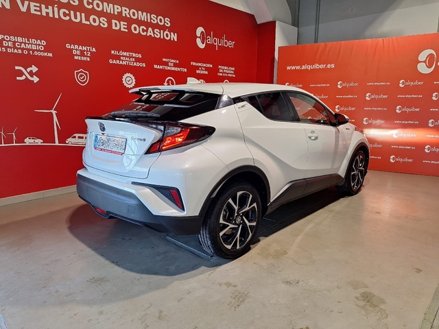 Toyota C-HR 1.8 125H Advance 90 kW (122 CV)