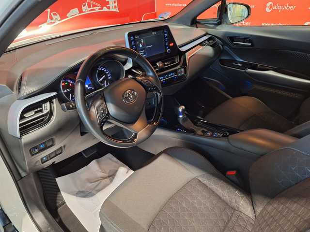 Toyota C-HR 1.8 125H Advance 90 kW (122 CV)