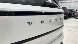 Volvo EX30 Single Motor Core Auto 200 kW (272 CV) - 32 Volvo EX30 Single Motor BEV Ocasión 200 KW (272CV) - 32