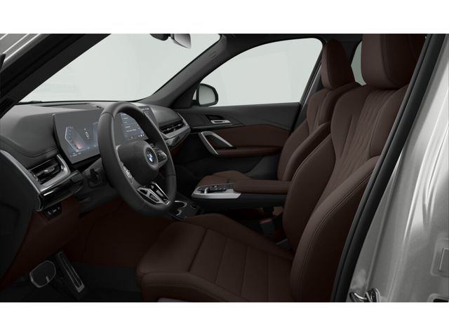 BMW X1 sDrive18d color Blanco. Año 2024. 110KW(150CV). Diésel. En concesionario San Pablo Motor | Su Eminencia de Sevilla