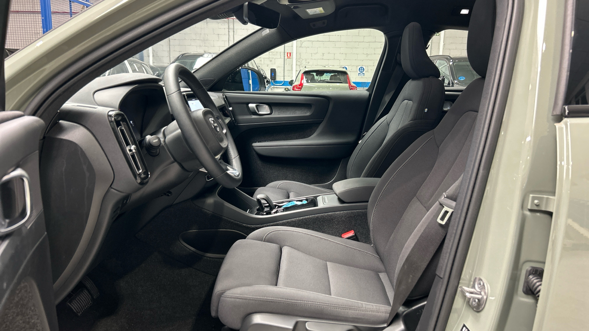 Volvo EC40 segunda mano 82751857 - 9