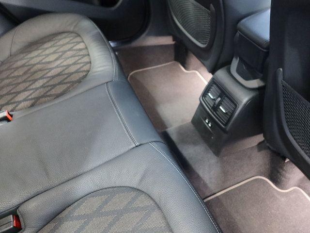 BMW X1 sDrive18d color Blanco. Año 2021. 110KW(150CV). Diésel. En concesionario Autogal de Ourense