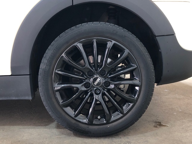 fotoG 11 del MINI MINI Clubman Cooper 100 kW (136 CV) 136cv Gasolina del 2021 en Madrid