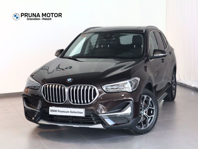 BMW X1 xDrive20d color Marrón. Año 2022. 140KW(190CV). Diésel. En concesionario Pruna Motor de Barcelona