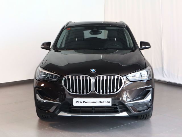 BMW X1 xDrive20d color Marrón. Año 2022. 140KW(190CV). Diésel. En concesionario Pruna Motor de Barcelona