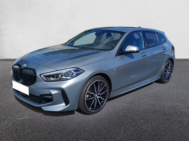 BMW Serie 1 118i color Gris. Año 2023. 103KW(140CV). Gasolina. En concesionario Marmotor de Las Palmas