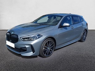 Fotos de BMW Serie 1 118i color Gris. Año 2023. 103KW(140CV). Gasolina. En concesionario Marmotor de Las Palmas