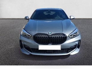 Fotos de BMW Serie 1 118i color Gris. Año 2023. 103KW(140CV). Gasolina. En concesionario Marmotor de Las Palmas