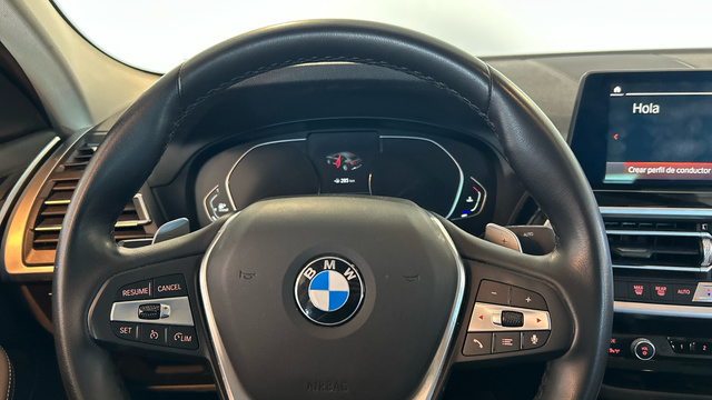BMW X4 xDrive20d color Rojo. Año 2021. 140KW(190CV). Diésel. En concesionario BYmyCAR Madrid - Alcalá de Madrid
