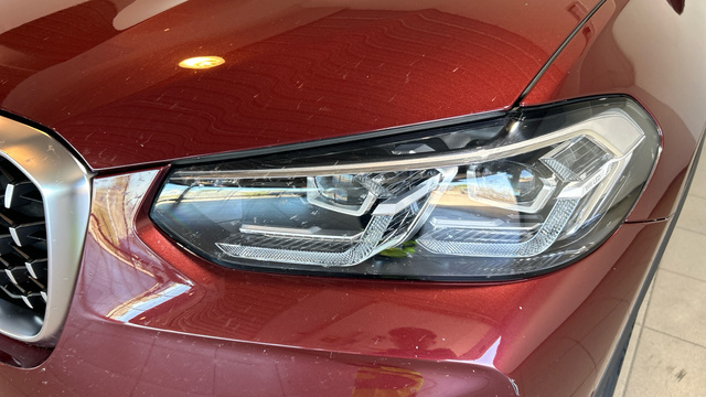 BMW X4 xDrive20d color Rojo. Año 2021. 140KW(190CV). Diésel. En concesionario BYmyCAR Madrid - Alcalá de Madrid