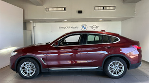 Fotos de BMW X4 xDrive20d color Rojo. Año 2021. 140KW(190CV). Diésel. En concesionario BYmyCAR Madrid - Alcalá de Madrid