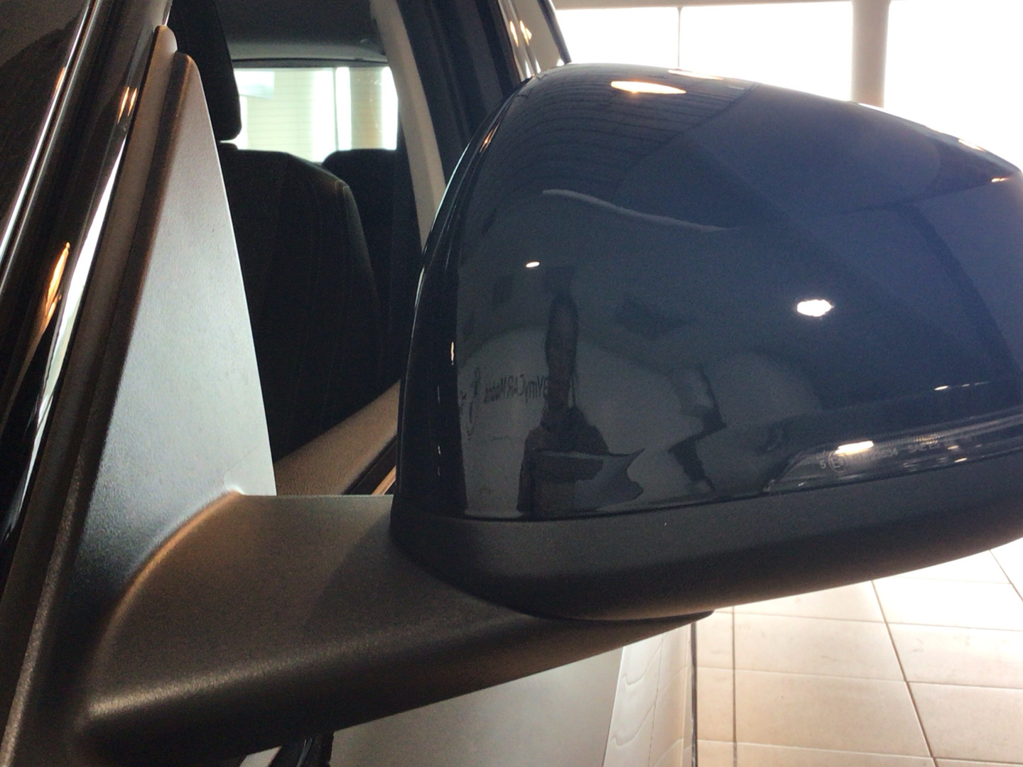 BMW X1 sDrive20d color Negro. Año 2025. 120KW(163CV). Diésel. En concesionario BYmyCAR Madrid - Alcalá de Madrid