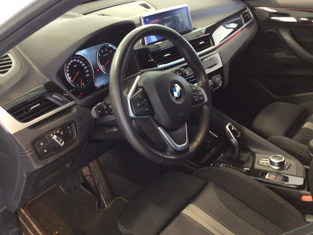 BMW X2 sDrive18i color Blanco. Año 2020. 103KW(140CV). Gasolina. En concesionario BYmyCAR Madrid - Alcalá de Madrid