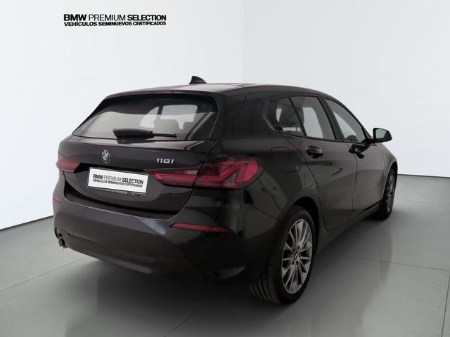 BMW Serie 1 118i color Negro. Año 2024. 103KW(140CV). Gasolina. En concesionario Automotor Premium Velázquez - Málaga de Málaga