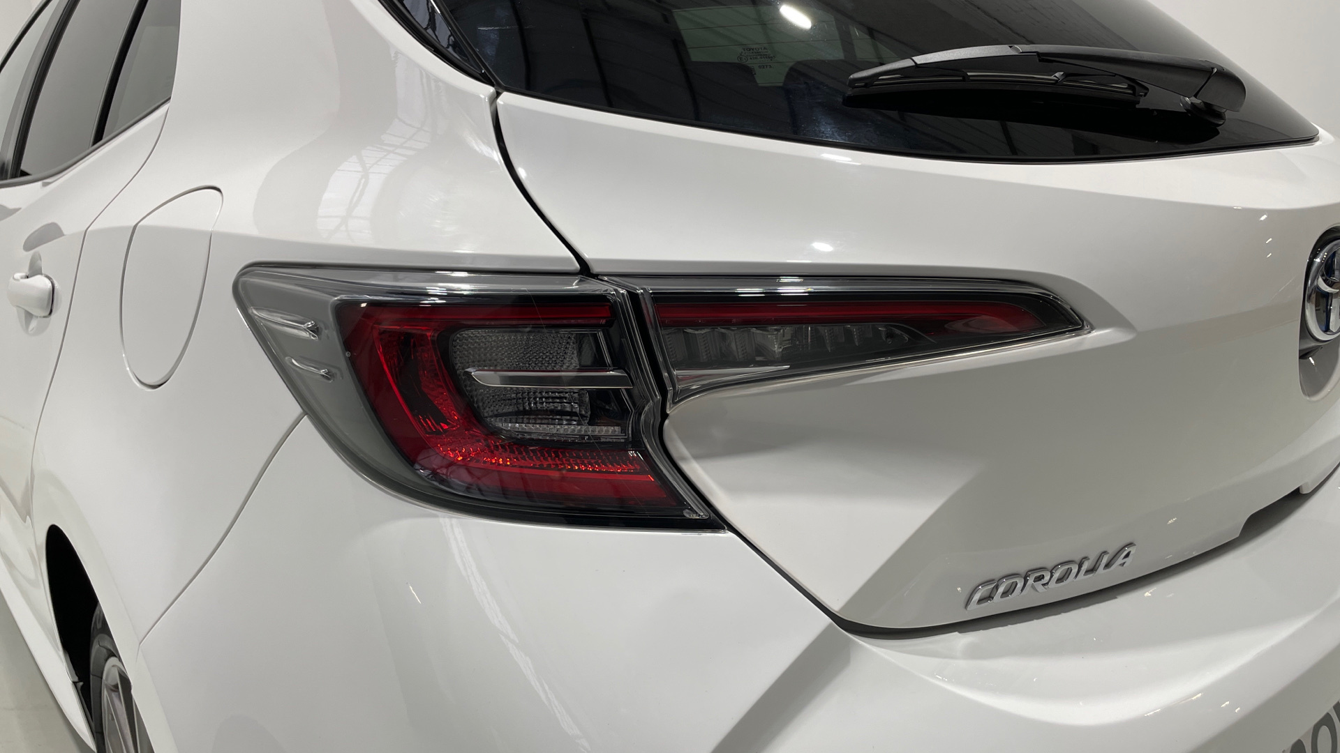 Toyota Corolla 1.8 125 Híbrido - 13