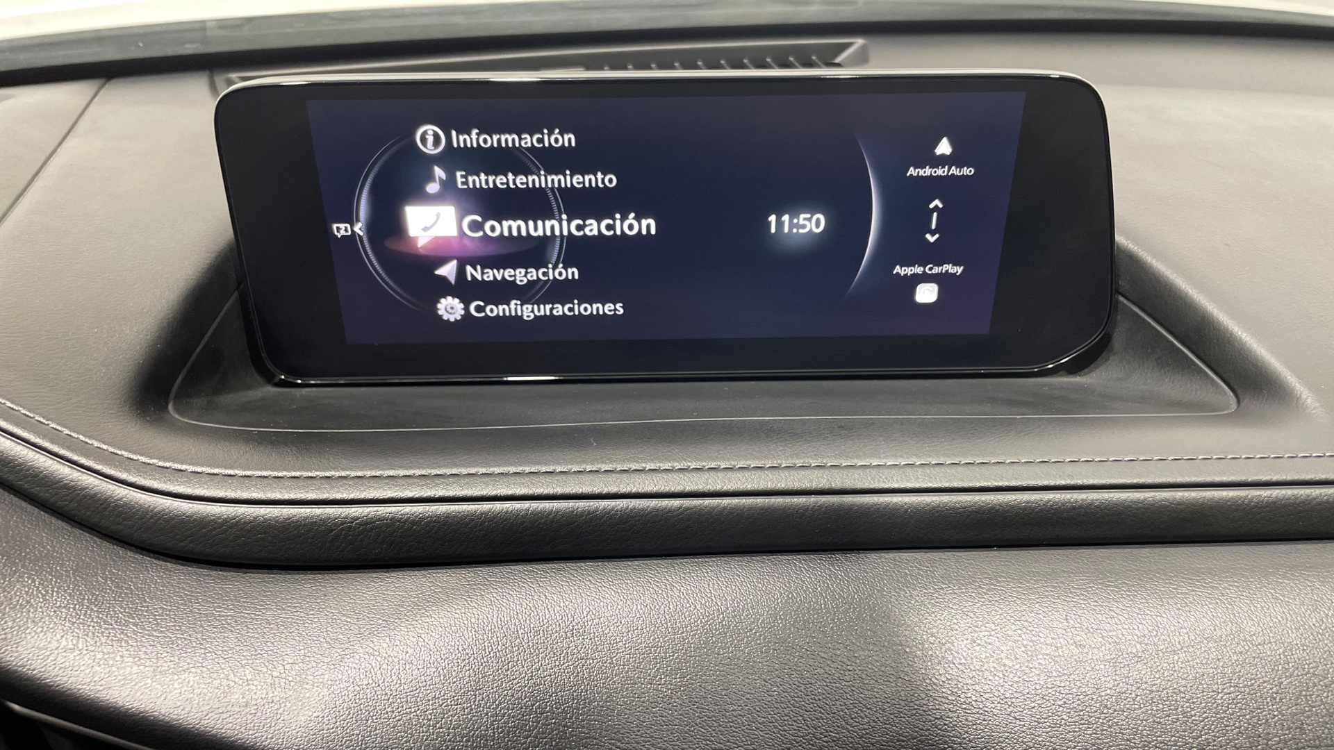 Mazda CX-30 e-SKY G MHEV en Barcelona