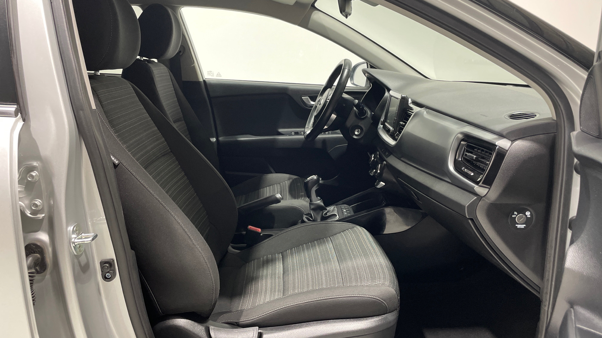 Kia Stonic 1.0 T-GDi - 7