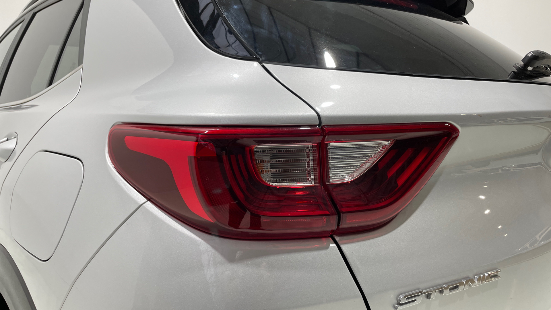 Kia Stonic 1.0 T-GDi - 13