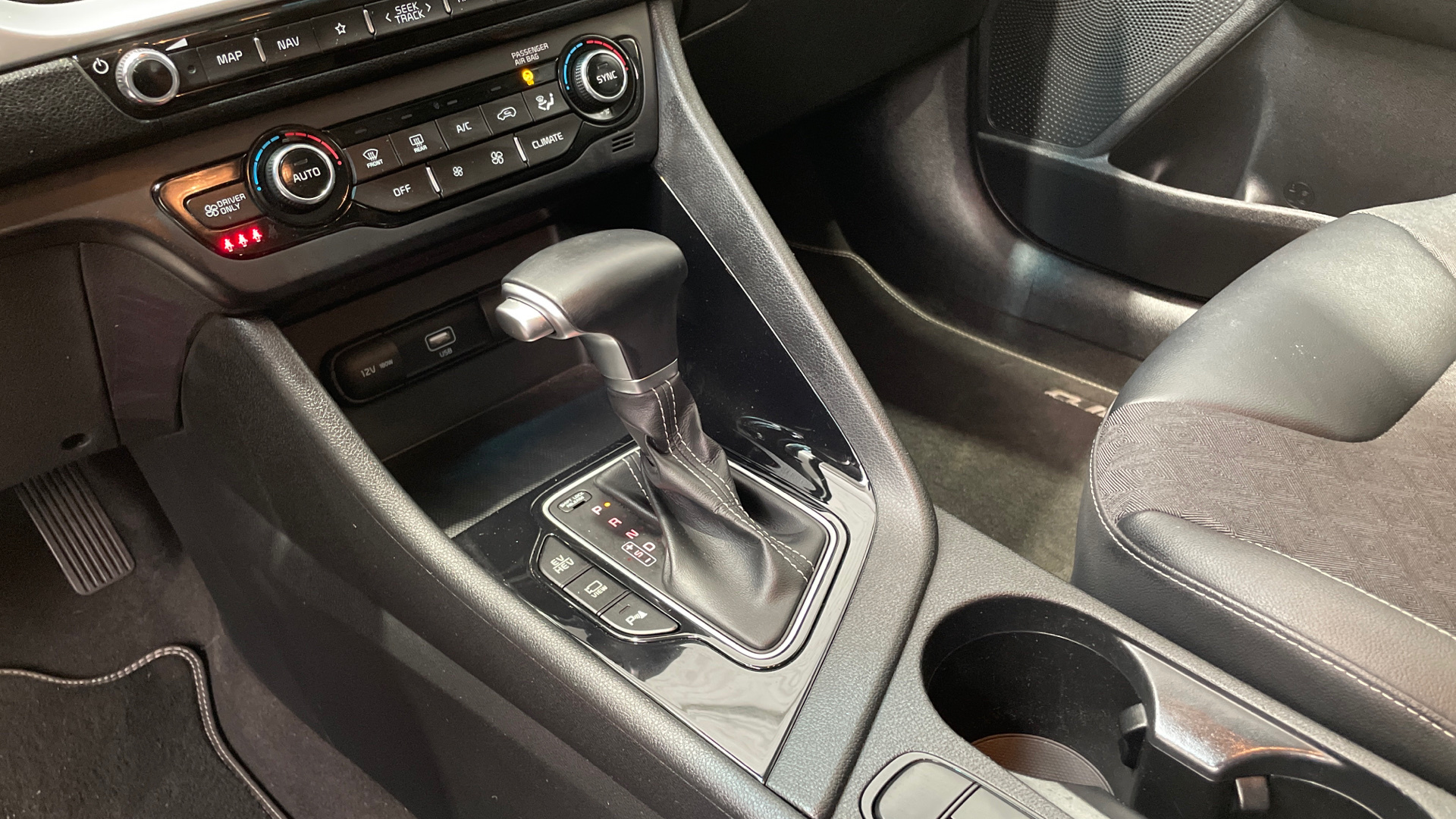 Kia Niro 1.6 GDi PHEV en Barcelona