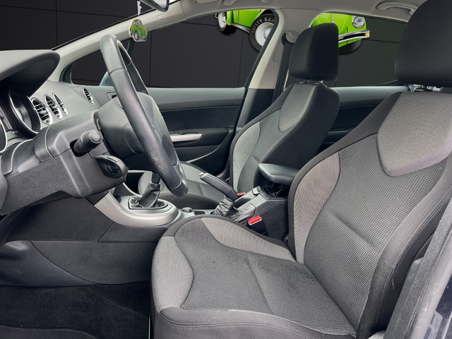 Peugeot 308 1.6 VTi Active 88 kW (120 CV)