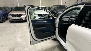 Volvo EX30 Single Motor Extended Range Ultra Auto 200 kW (272 CV) - 40 Volvo EX30 Ultra Ocasión 200 KW (272CV) - 40