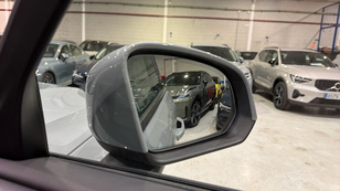 Volvo XC40 B3 G Ocasión 120 KW (163CV) - 28