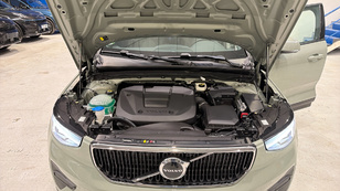 Volvo XC40 T2 Ocasión 95 KW (129CV) - 43