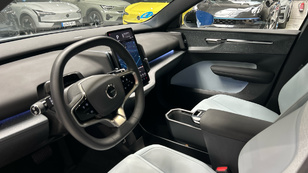 Volvo EX30 Single Motor Extended Range Ultra Auto 200 kW (272 CV) - 42 Volvo EX30 Ultra Ocasión 200 KW (272CV) - 42