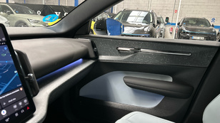 Volvo EX30 Single Motor Extended Range Ultra Auto 200 kW (272 CV) - 43 Volvo EX30 Ultra Ocasión 200 KW (272CV) - 43