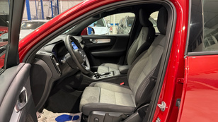 Volvo XC40 T2 Ocasión 95 KW (129CV) - 45