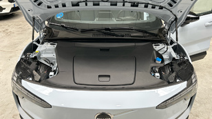 Volvo EX30 Single Motor Plus Auto 200 kW (272 CV) - 43 Volvo EX30 Single Motor BEV Ocasión 200 KW (272CV) - 43