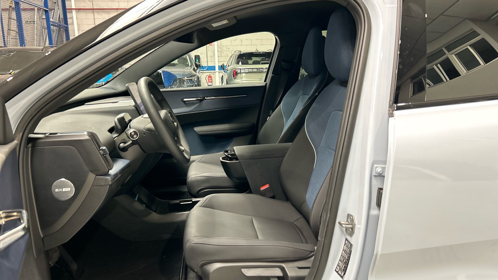 Volvo EX30 segunda mano 82867831 - 9