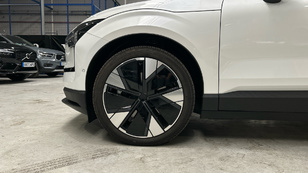 Volvo EX30 Twin Motor Ultra AWD Auto 315 kW (428 CV) - 8 Volvo EX30 Twin Motor Ocasión 315 KW (428CV) - 8