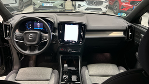 Volvo XC40 B3 G Plus Dark Auto 120 kW (163 CV) - 4 Volvo XC40 B3 G Ocasión 120 KW (163CV) - 4
