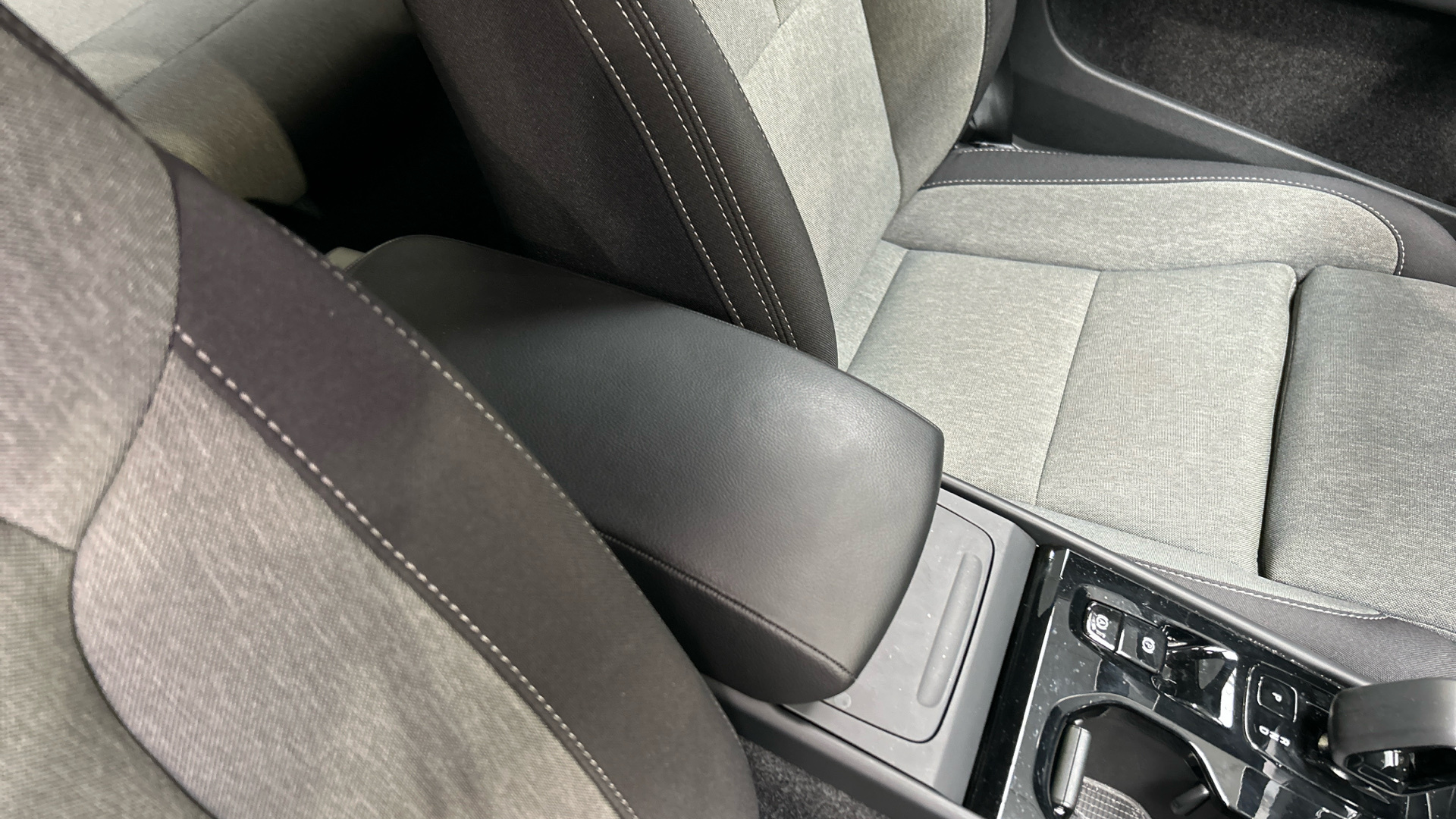 Volvo XC40 segunda mano 82867846 - 48