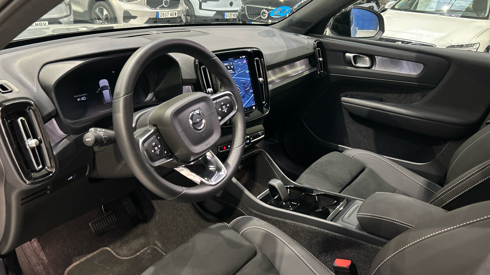 Volvo EX40 segunda mano 82867873 - 4