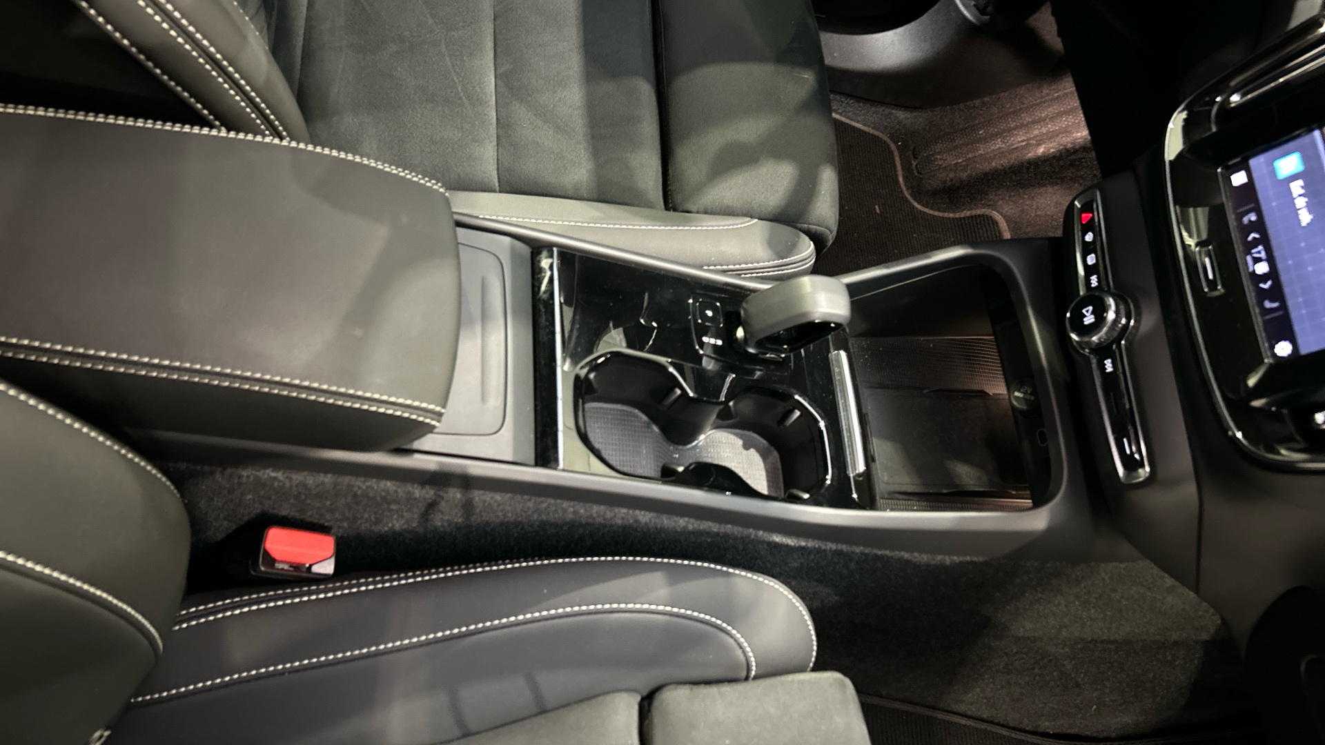 Volvo EX40 segunda mano 82867873 - 48