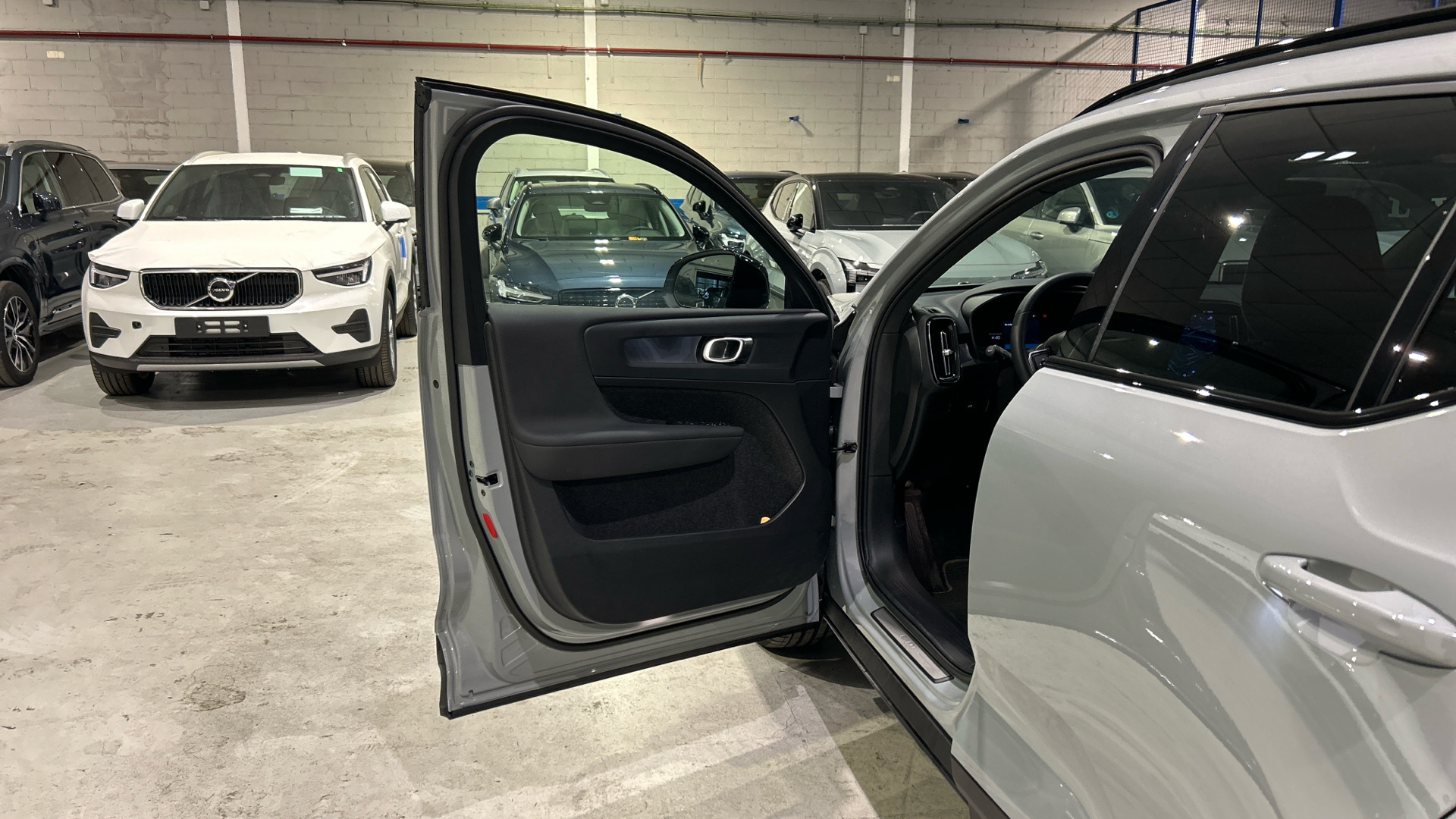 Volvo EX40 segunda mano 82867873 - 49