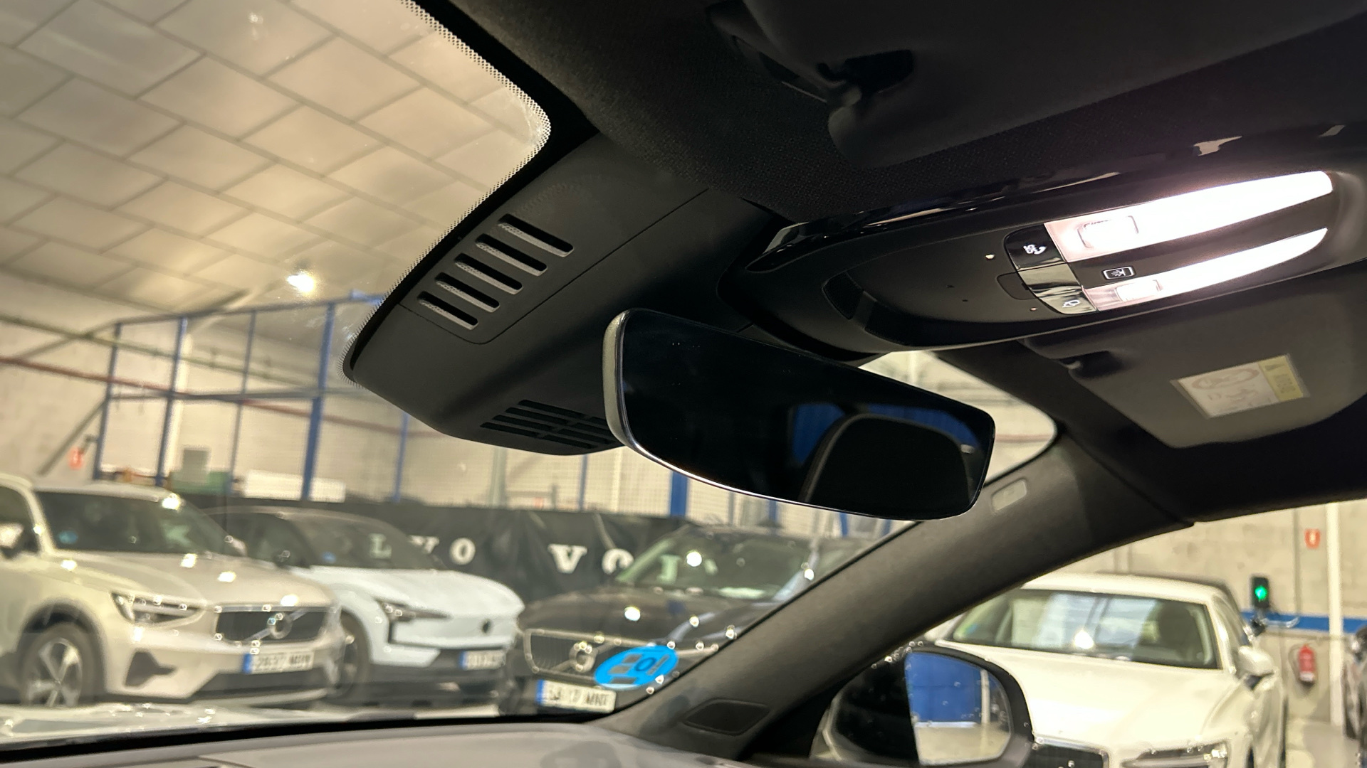 Volvo EX40 segunda mano 82867873 - 54