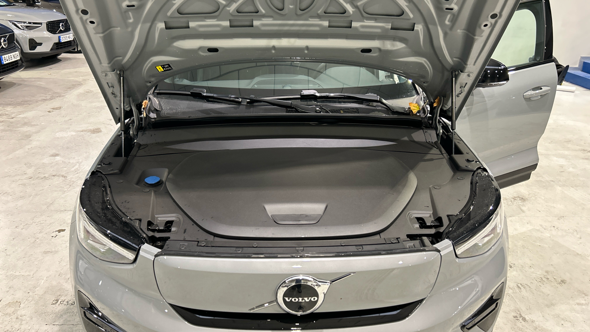 Volvo EX40 segunda mano 82867873 - 57