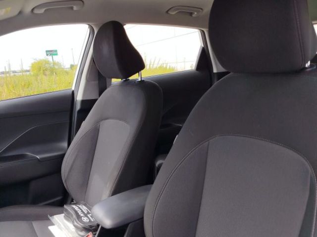 Hyundai Kona 1.6 GDI HEV Maxx DCT 104 kW (141 CV)