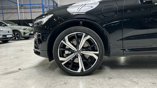 Volvo XC60 B4 G Ultimate Dark Auto 145 kW (197 CV) - 14 Volvo XC60 B4 G Ocasión 145 KW (197CV) - 14