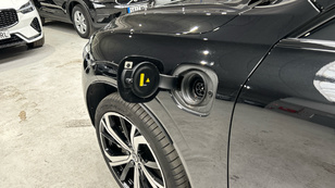 Volvo XC60 B4 G Ultimate Dark Auto 145 kW (197 CV) - 19 Volvo XC60 B4 G Ocasión 145 KW (197CV) - 19