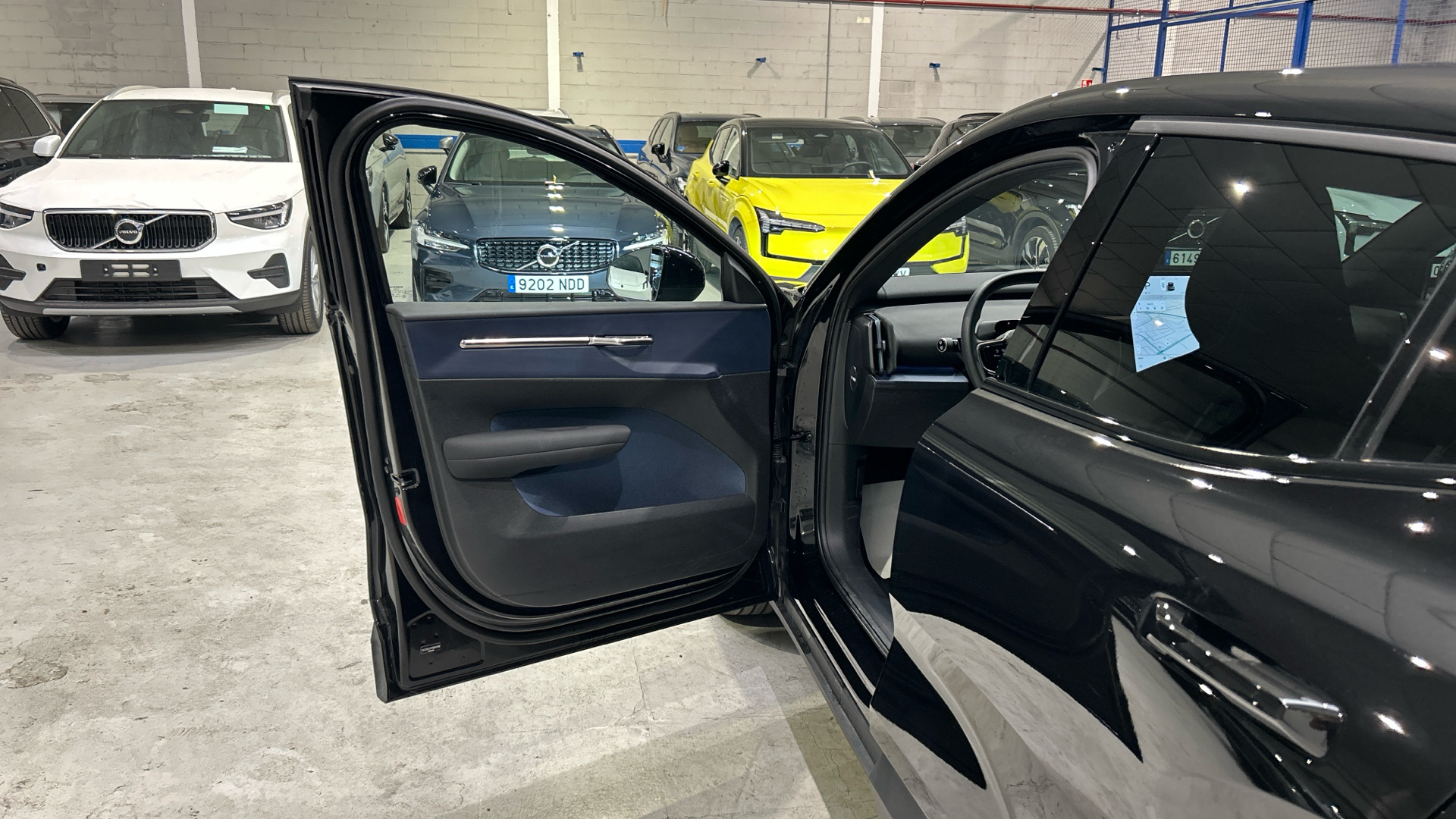 Volvo EX30 segunda mano 82898900 - 51 Volvo EX30 segunda mano 82898900 - 51