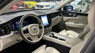 Volvo XC60 T6 Recharge Ultra Bright AWD Auto 257 kW (350 CV) - 3 Volvo XC60 T6 Ocasión 257 KW (350CV) - 3